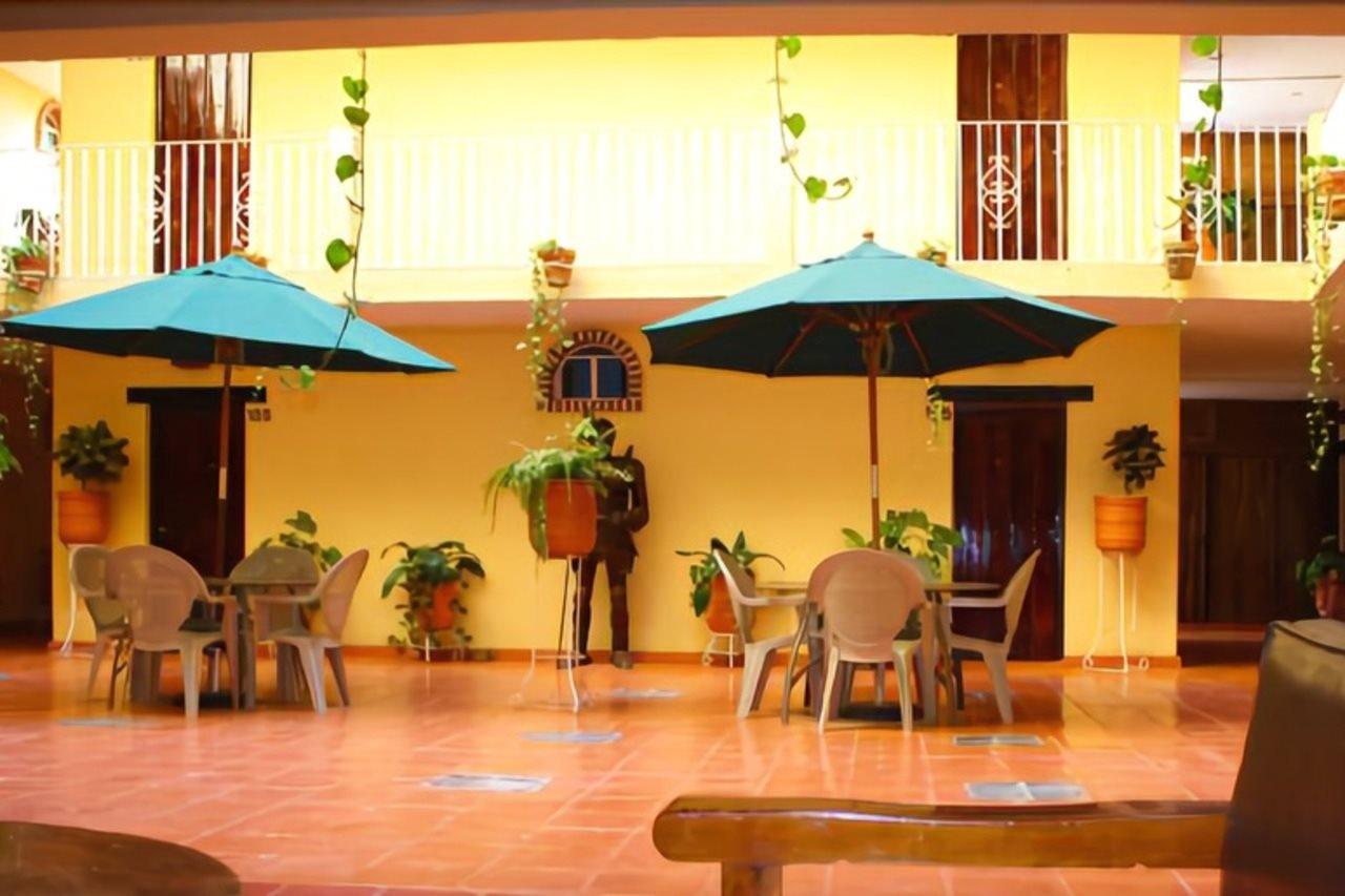 Hotel Marlyn Puerto Vallarta Exterior foto